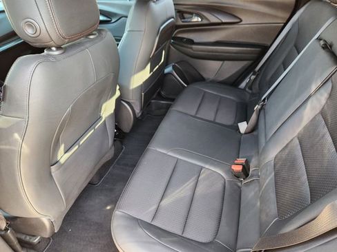 Used 2022 Chevrolet TrailBlazer RS w/ Convenience Package image 18