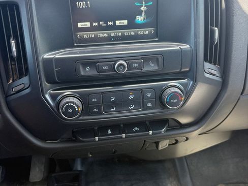 Used 2018 Chevrolet Silverado 2500 W/T w/ WT Convenience Package AWD/4WD image 14