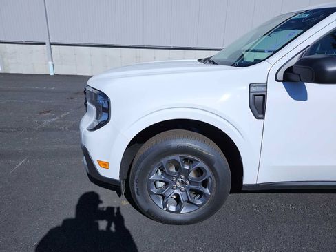 New 2025 Ford Maverick XLT FWD image 10