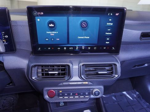 Used 2025 Ford Mustang EcoBoost image 26