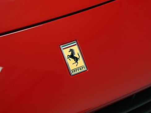 Used 2022 Ferrari Portofino M image 3