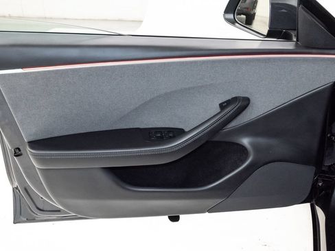 Used 2025 Tesla Model 3 Long Range RWD image 7