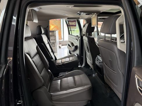 Used 2016 GMC Yukon XL Denali w/ Open Road Package AWD/4WD image 29