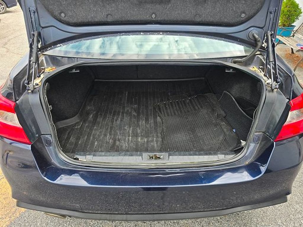 Used 2018 Subaru Legacy 2.5i Sport AWD/4WD image 7