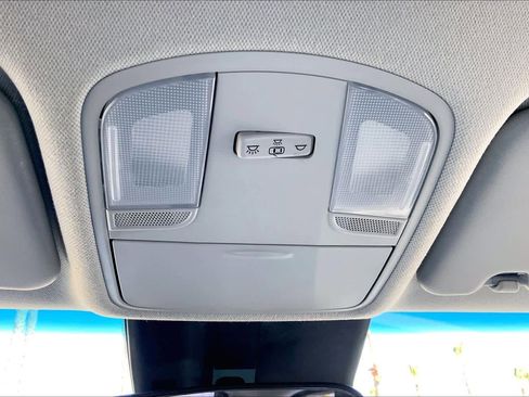 Used 2019 Hyundai Kona SE FWD image 32
