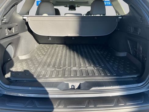 Used 2024 Subaru Outback Limited image 12