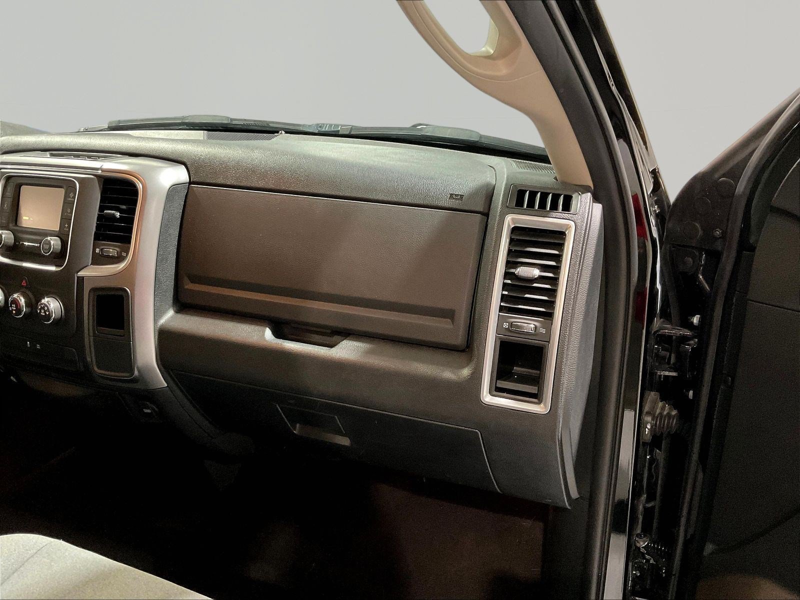Used 2024 RAM 1500 Classic SLT AWD/4WD image 26