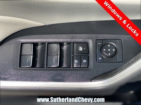 Used 2024 Toyota RAV4 XLE Premium image 15