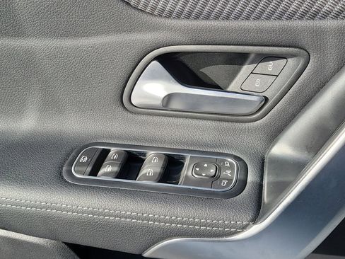 Certified 2025 Mercedes-Benz CLA 250 image 23