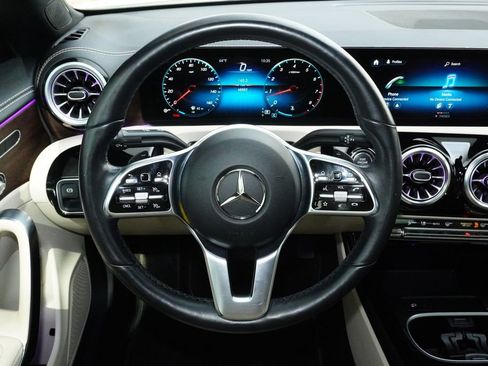 Used 2023 Mercedes-Benz CLA 250 4MATIC w/ Premium Package image 19
