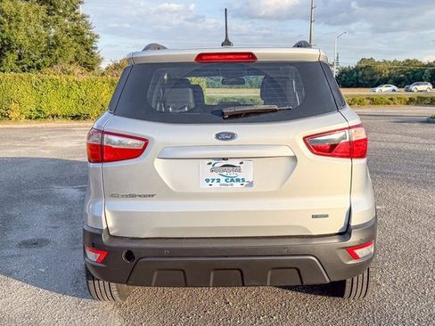 Used 2018 Ford EcoSport SE image 3