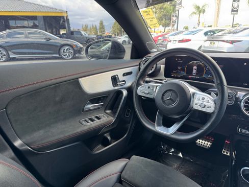 Used 2023 Mercedes-Benz CLA 35 AMG 4MATIC image 19