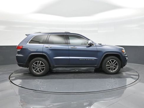 Used 2020 Jeep Grand Cherokee Limited w/ Luxury Group II image 26