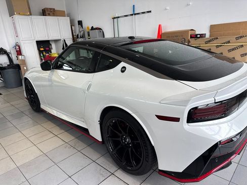 Used 2024 Nissan Z NISMO w/ Floor Mat Package RWD image 3