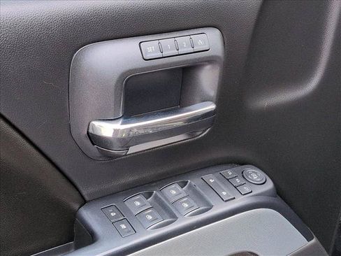 Used 2017 Chevrolet Silverado 1500 LTZ AWD/4WD image 11