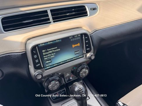 Used 2015 Chevrolet Camaro LT RWD image 18