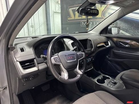 Used 2021 GMC Terrain SLE w/ Driver Convenience Package FWD image 5
