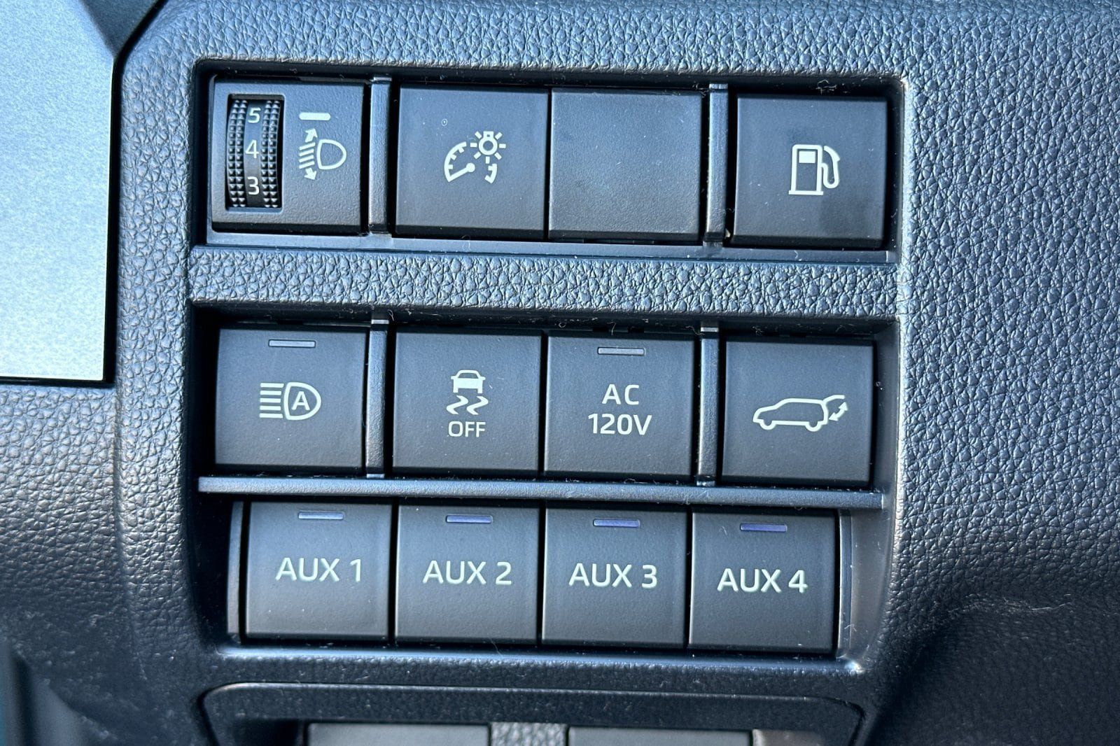 New 2026 Toyota 4Runner TRD Off-Road Premium w/ Tow Technology Package AWD/4WD image 52