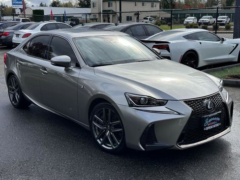 Used 2018 Lexus IS 300 F Sport image 9
