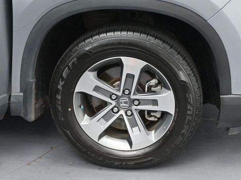 Used 2024 Honda Pilot EX-L image 37