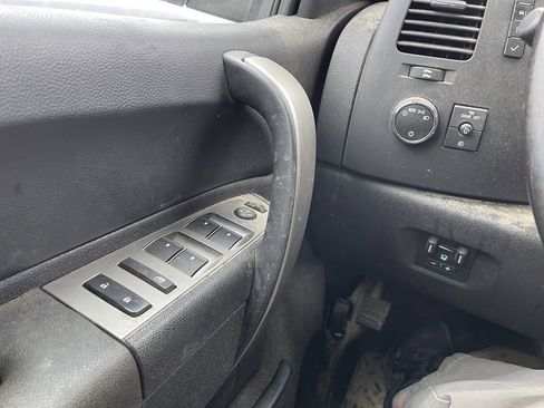 Used 2013 Chevrolet Silverado 2500 LT w/ Interior Plus Package image 14