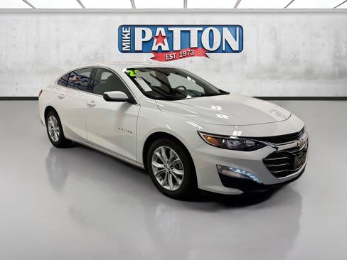 Used 2024 Chevrolet Malibu LT FWD image 1