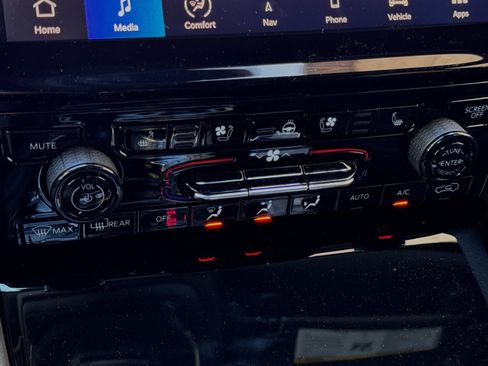 New 2023 Jeep Grand Cherokee Trailhawk image 20