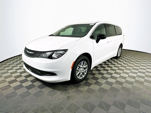 New 2026 Chrysler Voyager LX FWD image 4