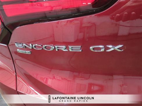 Used 2023 Buick Encore GX Select w/ Sport Touring Package image 10