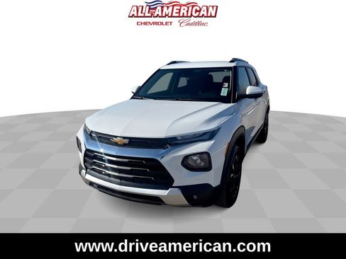 Used 2023 Chevrolet TrailBlazer LT image 1