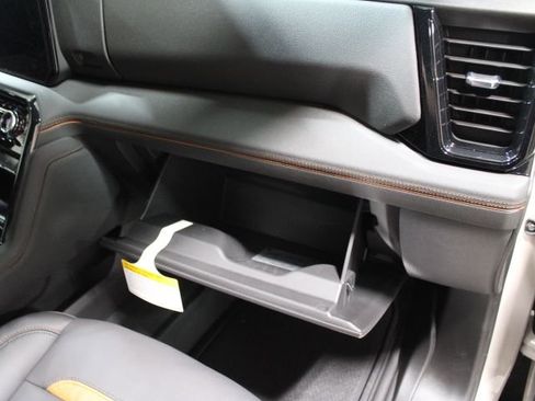 New 2026 GMC Sierra 1500 AT4 w/ AT4 Premium Package image 26