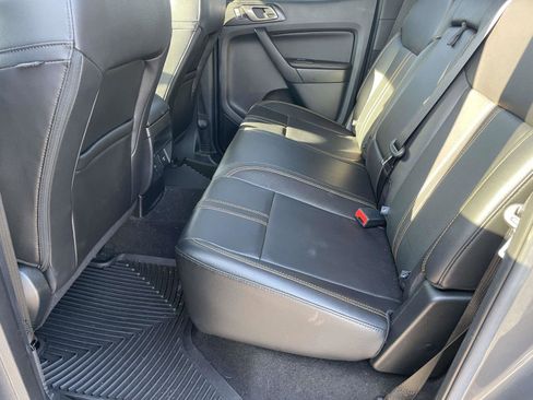 Used 2022 Ford Ranger Lariat w/ Equipment Group 501A High image 11