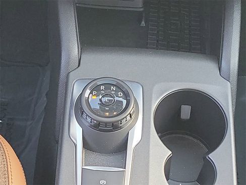 Used 2025 Ford Bronco Sport Outer Banks w/ Outer Banks Tech Package+ image 19