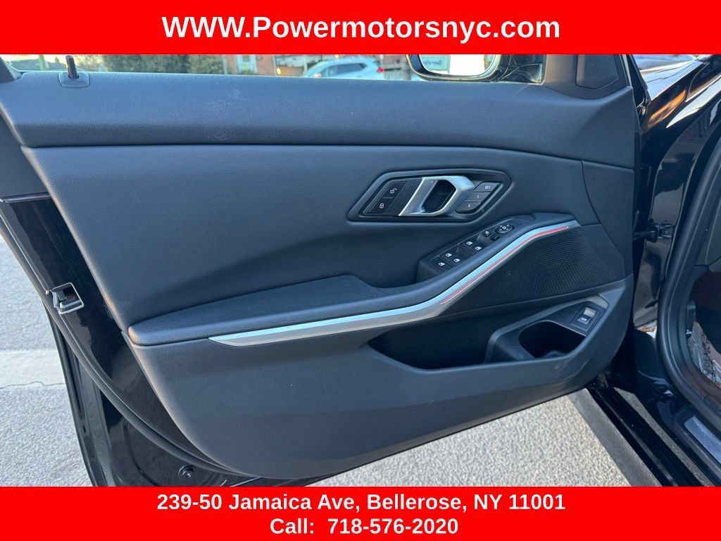 Used 2024 BMW 330i Sedan w/ Convenience Package RWD image 22