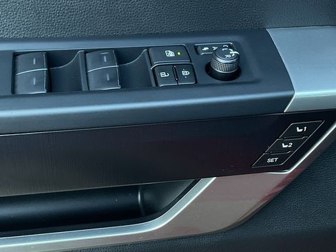 Used 2025 Toyota Tundra Platinum image 14