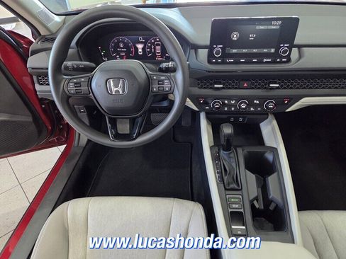 Used 2024 Honda Accord EX image 9