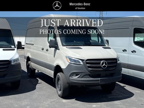 New 2026 Mercedes-Benz Sprinter 2500 image 1