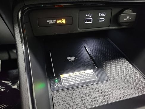 Used 2025 Honda CR-V EX-L image 32