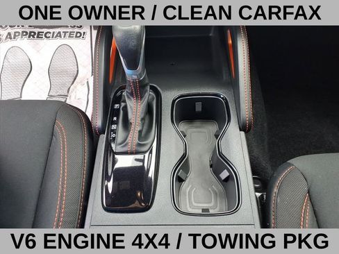 Used 2025 Nissan Frontier PRO-4X image 24