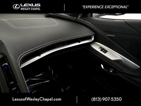 Used 2024 Chevrolet Corvette Stingray Coupe w/ Z51 Performance Package image 26