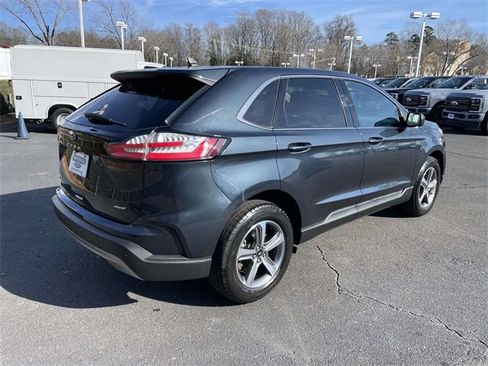 Used 2023 Ford Edge SEL w/ Convenience Package image 6