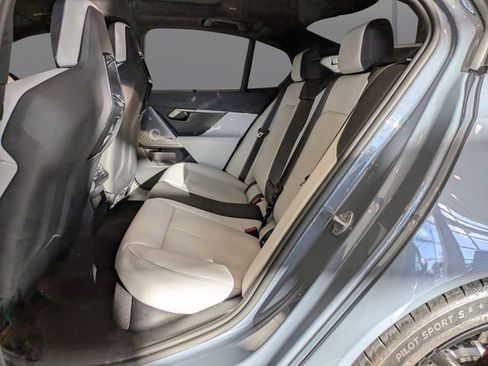 Used 2026 BMW M5 Base w/ Executive Package image 12