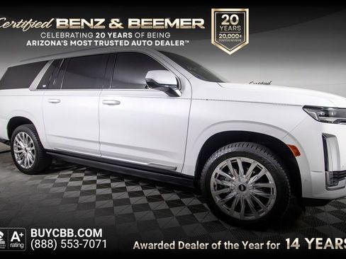 Used 2021 Cadillac Escalade ESV Premium Luxury w/ Driver Assist Tech Package AWD/4WD image 1