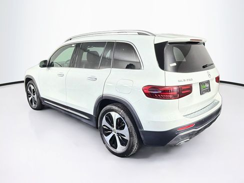 Used 2025 Mercedes-Benz GLB 250 image 5