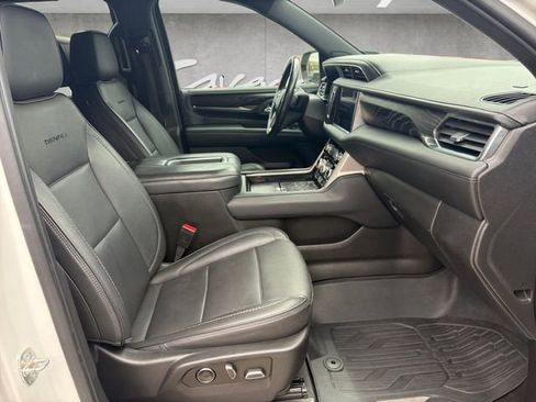 Used 2021 GMC Yukon Denali AWD/4WD image 24