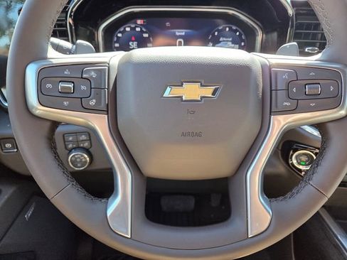 New 2026 Chevrolet Silverado 1500 LTZ w/ LTZ Premium Package AWD/4WD image 32