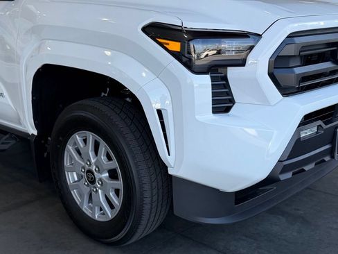 New 2026 Toyota Tacoma SR5 AWD/4WD image 8