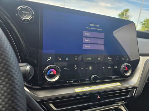 New 2026 Lexus TX 500h AWD image 27