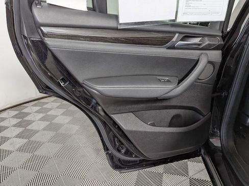Used 2018 BMW X4 xDrive28i image 39