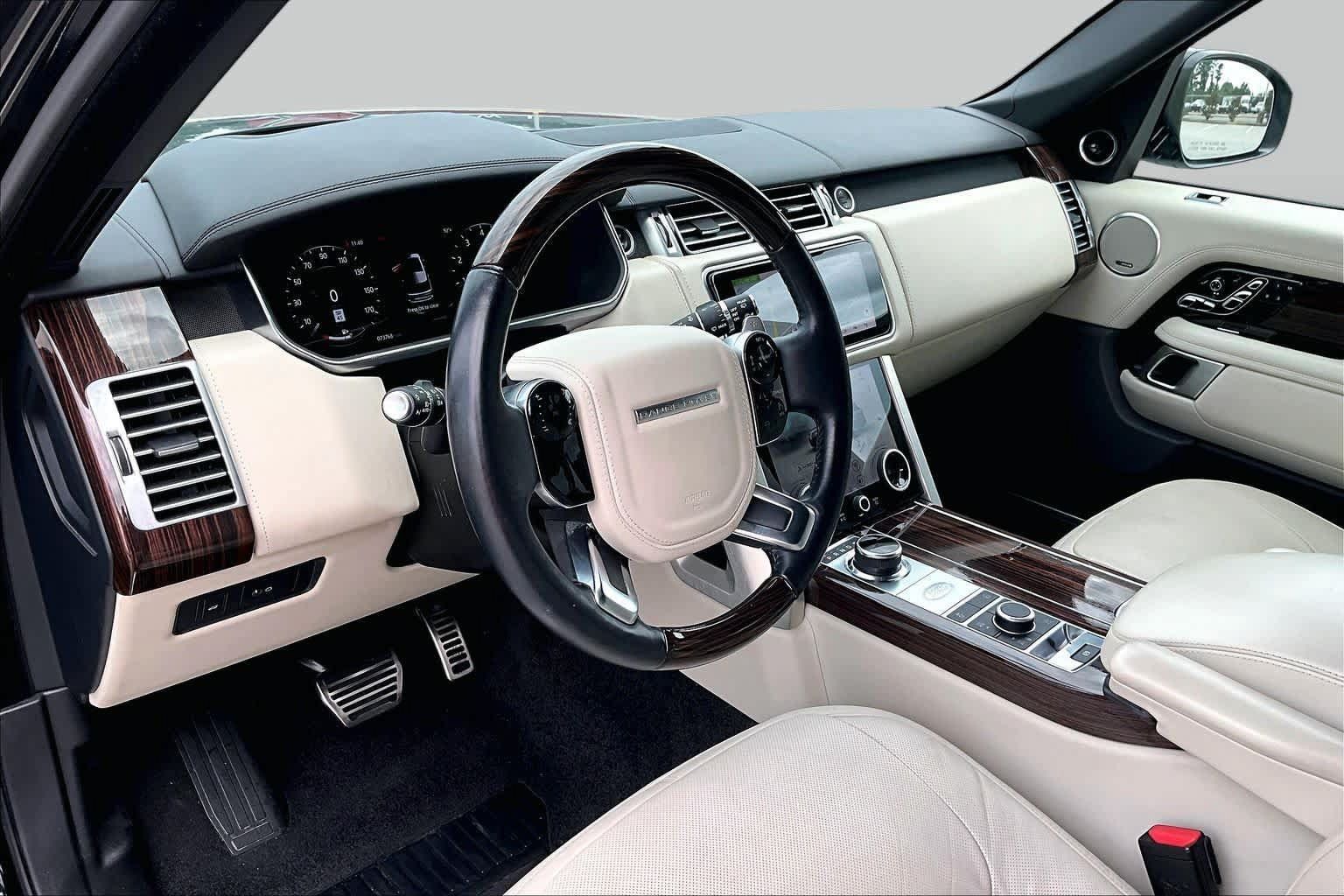 Used 2020 Land Rover Range Rover Long Wheelbase Autobiography AWD/4WD image 18